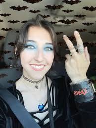 Morning greeting in MELODY CRISTEA fan group