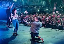 Siklósi örs dalszövegek (45 db): She Said Yes Ors Siklosi Of Hungary S Aws Gets Engaged With Girlfriend During Blockbuster Budapest Gig Wiwibloggs