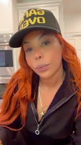 Tomándome mi té y meditando., Esa es la real verdad,me ah pasado mil veces  y hoy aprendí., Que tengan un hermoso día y tómenlo como ejemplo . Si te  piden 1000 prestado regálale 500 si quieres y si no ...