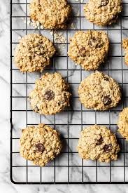 In a separate bowl beat brown sugar,granulated sugar,apple sauce,butter,egg white,and vanilla together. Low Fat Chewy Chocolate Chip Oatmeal Cookies Skinnytaste