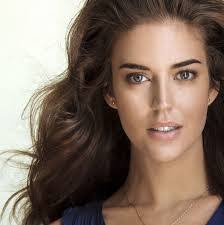 Cheryl Guo's Instagram, Twitter & Facebook