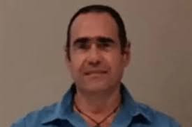 municipiosur.comDon Emmanuel Peña Sánchez, un empresario que crea y  consolida su propia leyenda empresarial en Coatzacoalcos. El hombre por dos  años estuvo al frente de la CANACINTRA, ahora la estafeta se la