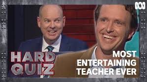 Funny teacher has unique way of entertaining students in lockdown