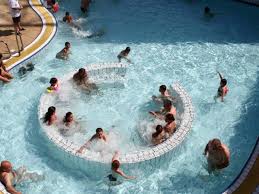 Piscines
