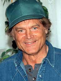 Terence hill net worth is $1.6 million terence hill bio/wiki, net worth, married 2018 terence hill was born as mario girotti on march 29, 1939 in venice, italy to a chemist. Terrence Hill Net Worth Age Height Weight