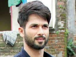Shahid Kapoor New Hairstyle Which Haircut Suits My Face Get the hottest haircut ideas in 2020 at therighthairstyles. shahid kapoor new hairstyle which