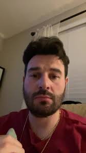 John Krasinksi? #fyp #foryoupage #AXERatioChallenge #husky #ai