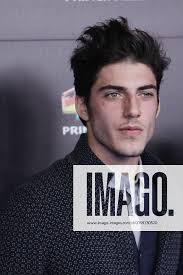 Alex Pons's Instagram, Twitter & Facebook