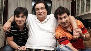 Sarfaraz Khan On Kader Khan S Death Bollywood Has No Real Feelings For Cinema Contributors When They Are Inactive Movies News His son sarfaraz confirmed the actor's death to news sarfaraz also confirmed that khan had been in the hospital for 16 to 17 weeks prior and had slipped into a coma monday afternoon. sarfaraz khan on kader khan s death