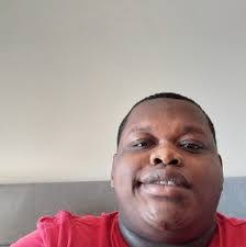 Len Reeves's Instagram, Twitter & Facebook