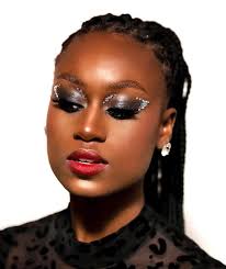 8 glitzy holiday looks to mimic by St. Louis area makeup artists