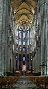 L'elispace, salle de concerts et congrès est accessible en moins de 10 minutes en voiture. The Cathedral Of Saint Peter Of Beauvais Beauvais France Cathedral Gothic Architecture Gothic Cathedrals