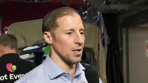 Eftersnack med Rögles Cam Abbott efter Frölunda