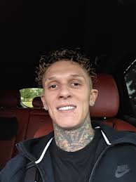 Can someone add dreads to the man and maybe trump and Biden somehow to  this? Maybe some sort of 80s hair to the women? Thanks in advance