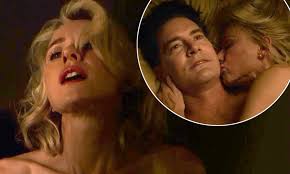 Naomi Watts Strips Off For Raunchy Sex Scene In Twin Peaks Daily Mail Online Be around the light bringers, the magic makers, the world shifters, the game shakers.