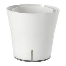 Ikea Gronpeppar Self Watering Plant Pot The Self Watering Insert Keeps The Soil Moist Will Help Your Plants Thrive Even If You Can Green Thumb Pinte
