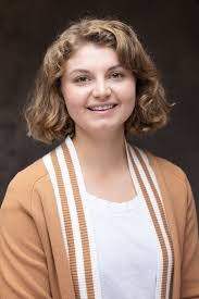 Abigail Monahan's Instagram, Twitter & Facebook