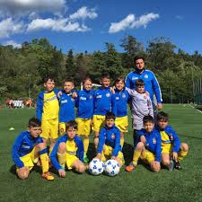 Prin inițierea acestui proiect, clubul sportiv al armatei steaua bucurești promovează. Copii Steaua BucureÈ™ti 2007 Home Facebook
