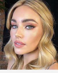 makeup for blonde hair and green eyes