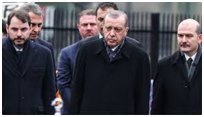 Bunu tesadüf olduğunu bana kimse söylemesin diyen süleyman soylu şunları söylemişti: Erdogan In Damadi Ile Arasi Acik Olan Suleyman Soylu Nun Telefonlari Emrindeki Polislerce Dinlenmis Tr724