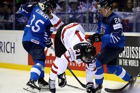 Сборная канады стала победителем чемпионата мира по хоккею 2021 года, в финале победив команду финляндии (3:2 от). Finlyandiya Kanada 3 1 10 Maya 2019 Obzor Matcha Chempionata Mira Chempionat