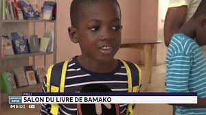 Vous voulez que votre entreprise soit salon de coiffure la plus cotée à bamako? Mali Tour D Horizon Au Salon Du Livre De Bamako Youtube