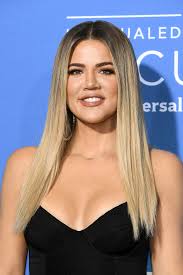 Khloe kardashian isn't going to sit quietly and let herself get bullied online. Fans Are All Making The Same Comment About This Picture Of Khloe Kardashian