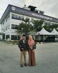 Check spelling or type a new query. Tengah Sarat Hamil Peguam Dedah Da I Farhan Pukul Cerai Isteri Pertama