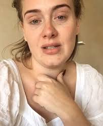Elle a gardé sa belle peau d'adolescente avec l'acné! Ces Stars Sans Maquillage Demontrent Qu Elles Ne Sont Pas Mieux Que Nous