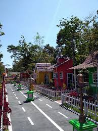 Sumber sugih waras apakah buka hari ini / waras: Harga Tiket Masuk Dan Lokasi Wisata Kota Mungil Ngancar Kediri Pesona Keindahan Wisata Yang Membuat Kalian Ingin Kesana Daka Tour