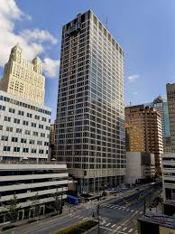 The building is known as the commerce bank building and was completed in 1986. Commerce Tower S Office To Apartment Conversion To Be Showcased In Downtown Kansas City Open House The Kansas City Star