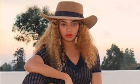 The twins, named sir carter and rumi, are one month old according to the singer's post. Beyonce Shares A Bunch Of New Private Pictures Her Three Children Blue Sir And Rumi Carter Steal The Spotlight Us Daily Report