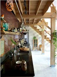 Cette Maison Du 19e Siecle Etait L Ancienne Ecole Des Filles Planete Deco A Homes World En 2020 Maison Deco D Interieur Bon Marche Amenagement Maison