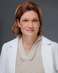 Alyssa Dallicardillo, APN-C