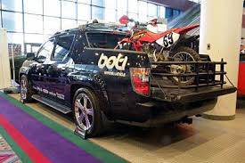 Custom headlights projector headlights honda ridgeline accessories 2006 honda pilot honda truck ford ranger future car honda. Custom Honda Ridgeline Pickup Trucks At The Sema Show