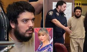 Taylor Swift's serial stalker Roger Alvarado, 23, is sentenced to two to  four years in prison : r/popheads
