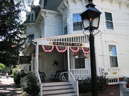 Our periwinkle and scallop inns are greek revival style houses within walking distance of the ferries, downtown attractions and beaches. Nantucket Nesbitt Inn Bed And Breakfast Bed And Breakfast Bed And Breakfast Inn Nantucket