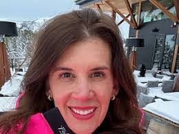 Sheena Carson's Instagram, Twitter & Facebook