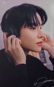 Terlihat di raut mukanya bahwa ia kaget. Jw98 On Twitter Nct Gambar Gadis