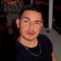 50+ perfis com “Julio Lino”