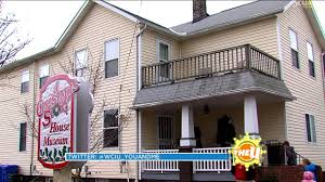 A christmas story house reviews and redriderleglamps.com customer ratings for july 2021. A Christmas Story House Youtube