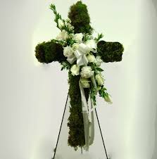 Moss Cross Design Flower Arrangements Fast Flowers Flower Delivery