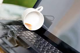 5 نصائح لإنقاذ اللاب توب إذا تسرب الماء إليه صحيفة المواطن الإلكترونية