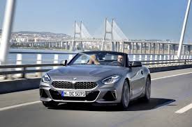 The z4's design addressed many criticisms of the preceding z3; The New Bmw Z4 Roadster Additional Pictures And Footage