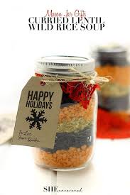 Mason Jar Gift Idea This Curried Lentil And Wild Rice Soup Can Be Made In Minutes And Makes For A Fabulous Holiday Mason Jar Soup Soup In A Jar Wild Rice