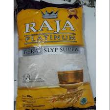 Percaya atau tidak, harga satu karung beras 10 kilogram ternyata dibanderol dengan harga rp2 juta. Beras Raja Platinum 10 Kg Shopee Indonesia