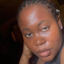 Happy New Month!. Well, since this is my first post of the year? Happy New  Year😁😍. I bring to you a carousel of beauty and laughter😊.  ****************** Keep watching #AMOmera