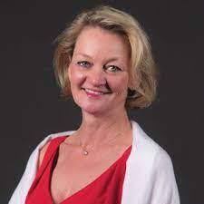 Francine Roark's Instagram, Twitter & Facebook