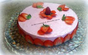 Passarle al setaccio per eliminare i semi. Cheesecake Alle Fragole Senza Glutine E Senza Lattosio