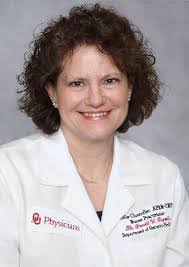 Leslie Chandler's Instagram, Twitter & Facebook